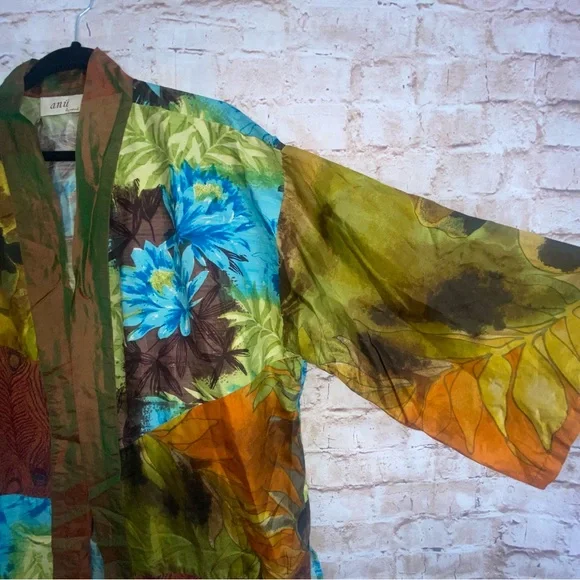 Anii by Natural Silk Patchwork Mixed Media Kimono Jacket One Size - Picture 4 of 7